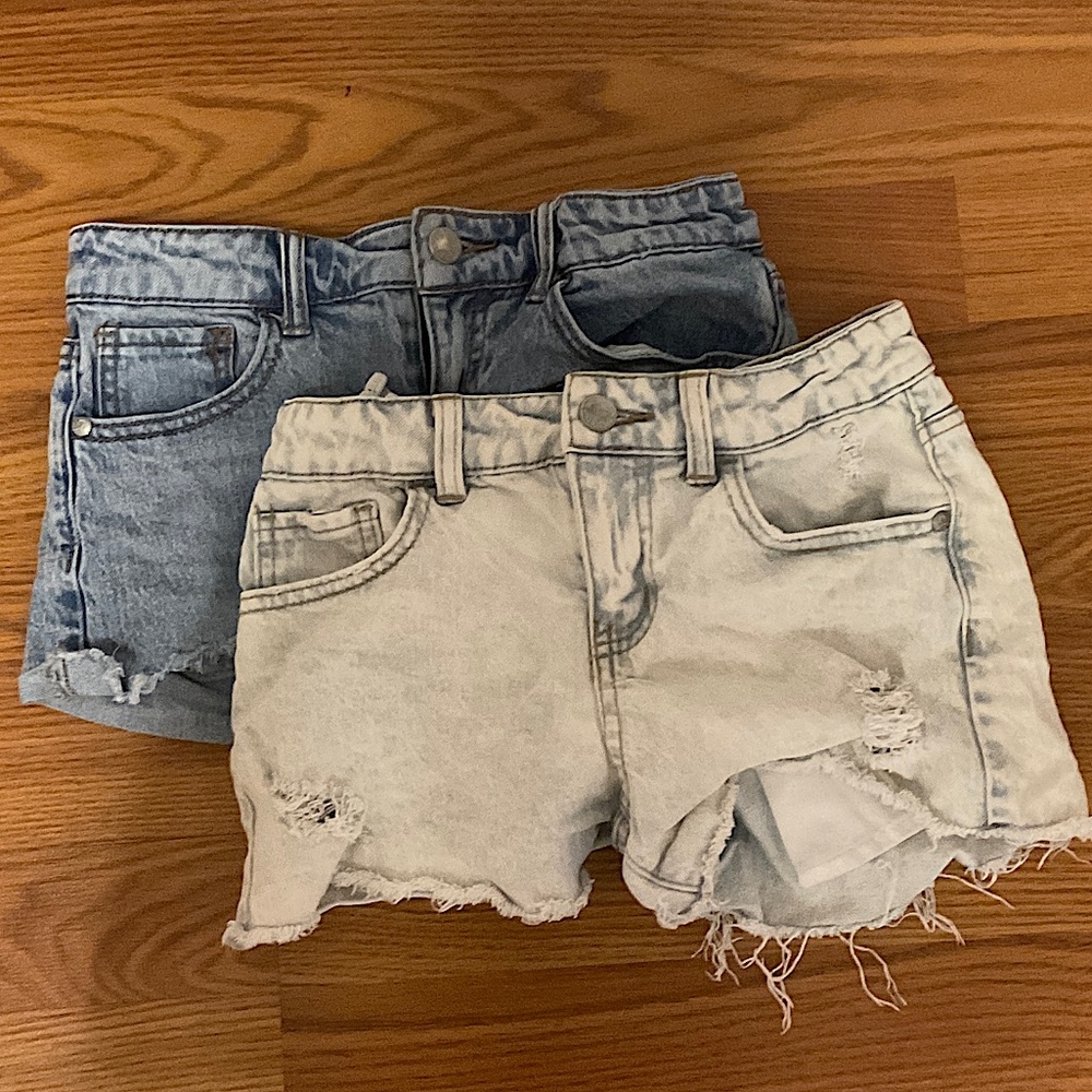 Art Class Blue and White Distressed Jean Shorts